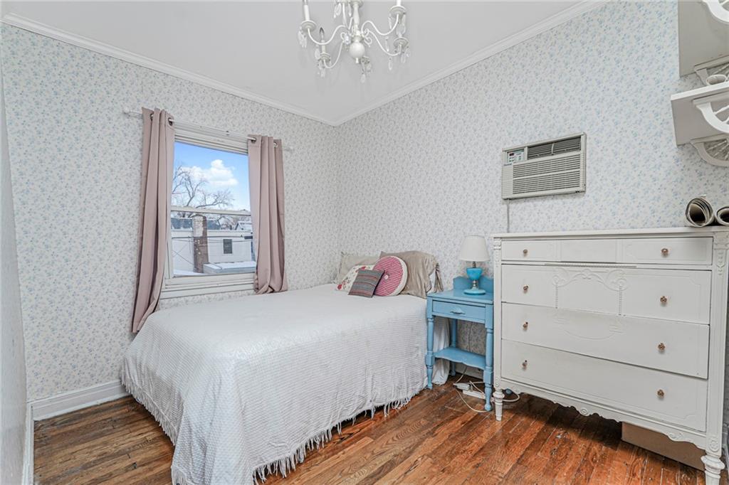 1817 East 37th Marine Park 11234 New York photo