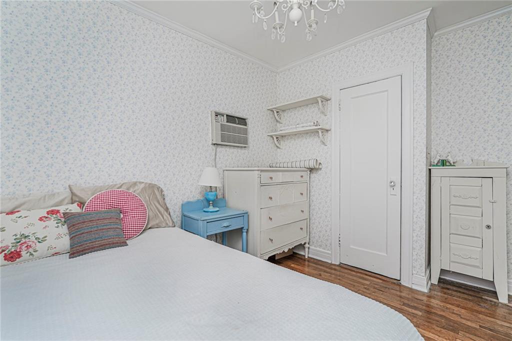 1817 East 37th Marine Park 11234 New York photo