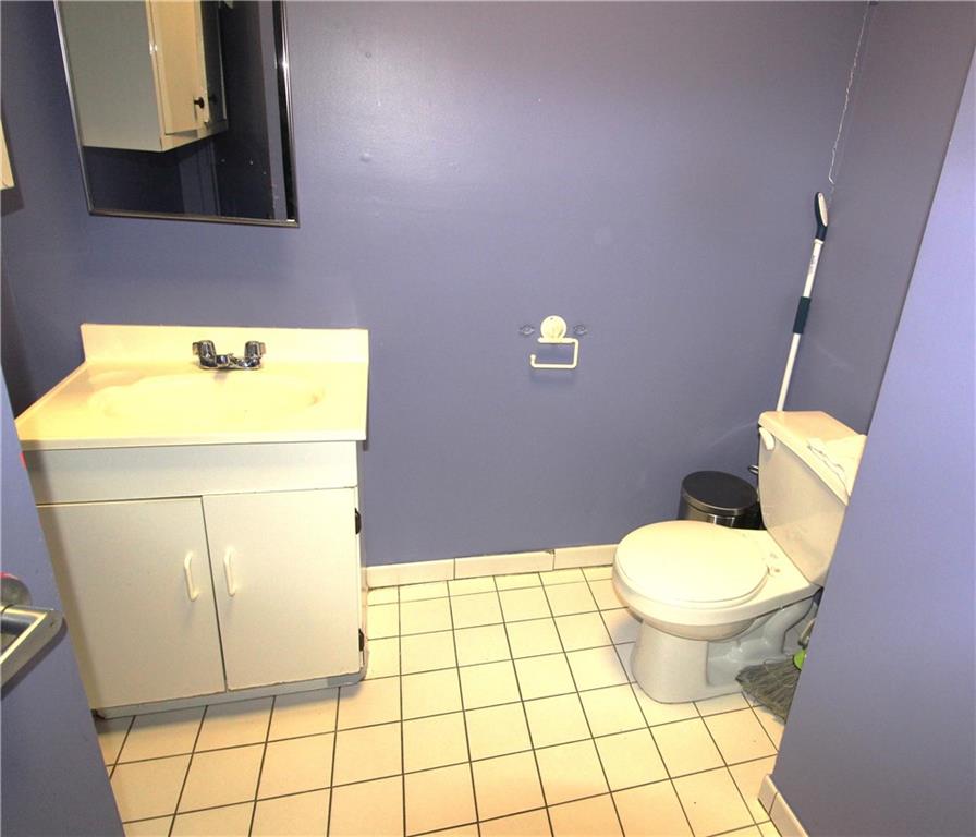 5604 New Utrecht Boro-Park 11219 New York photo