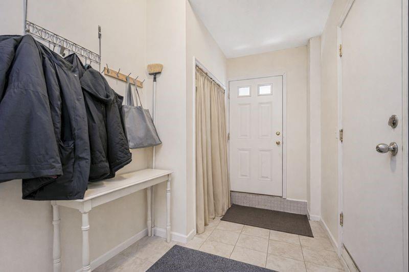 16 Colon Great Kill 10308 New York photo