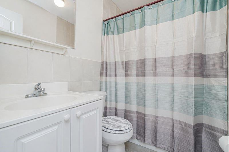 16 Colon Great Kill 10308 New York photo