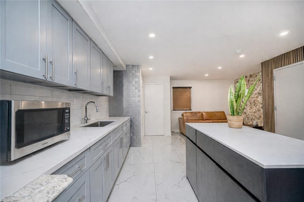 111 Abbey Gerritsen Beach 11229 New York photo