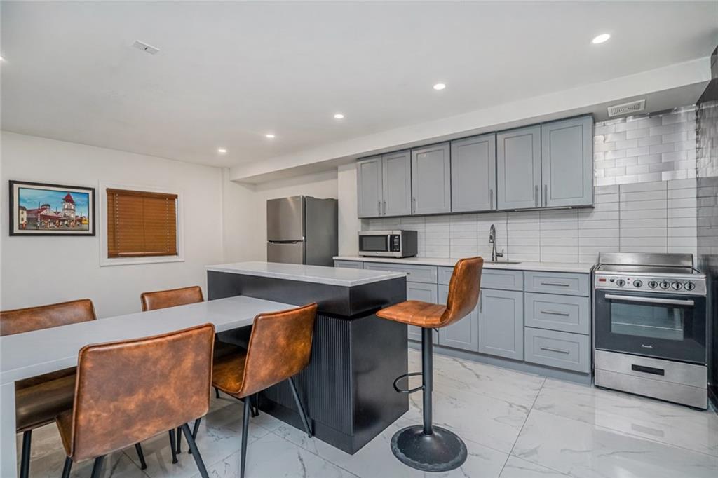 111 Abbey Gerritsen Beach 11229 New York photo