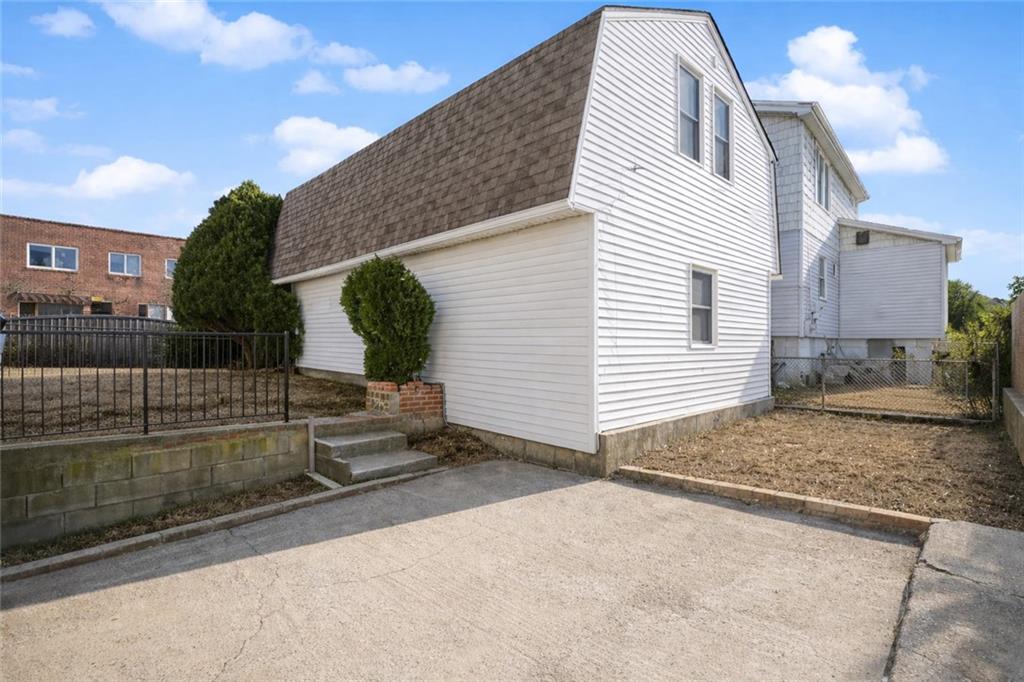 111 Abbey Gerritsen Beach 11229 New York photo