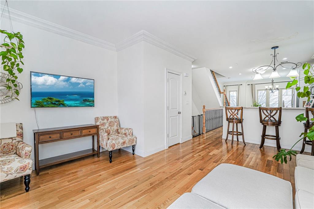 182 Roman Graniteville 10314 New York photo