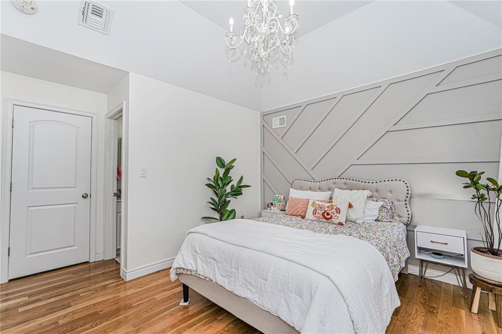 182 Roman Graniteville 10314 New York photo