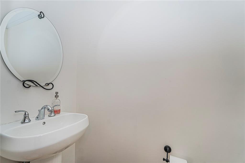 182 Roman Graniteville 10314 New York photo