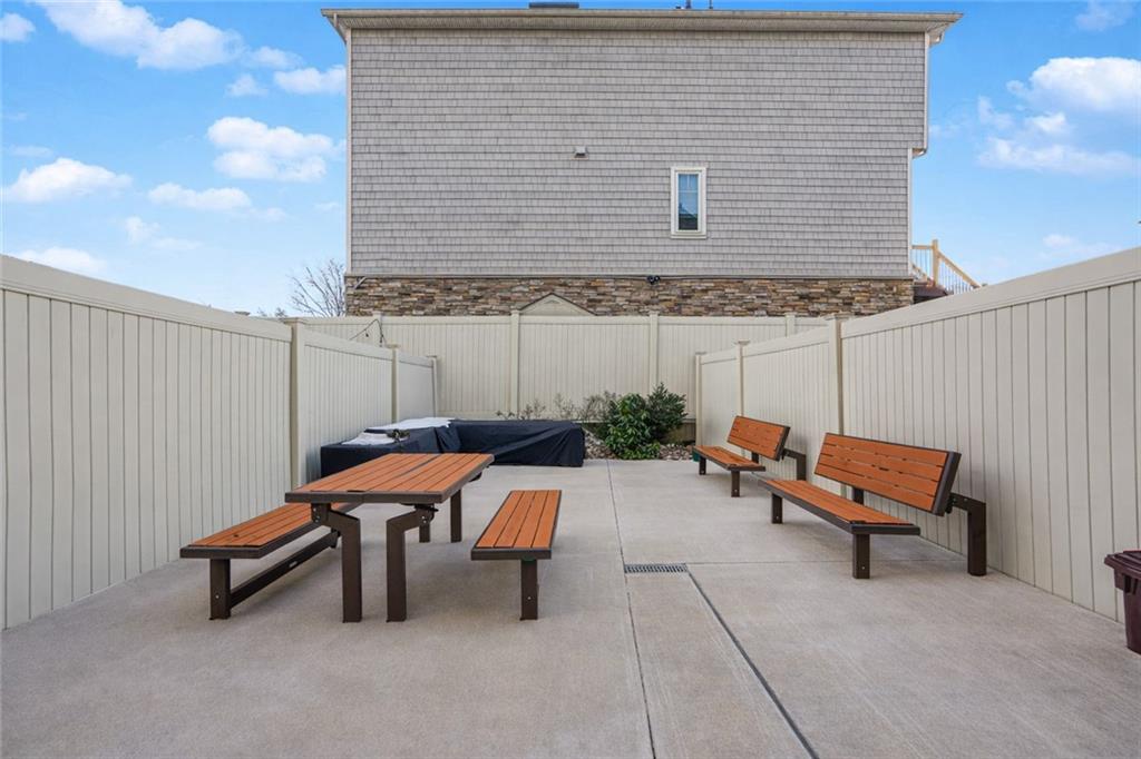 182 Roman Graniteville 10314 New York photo