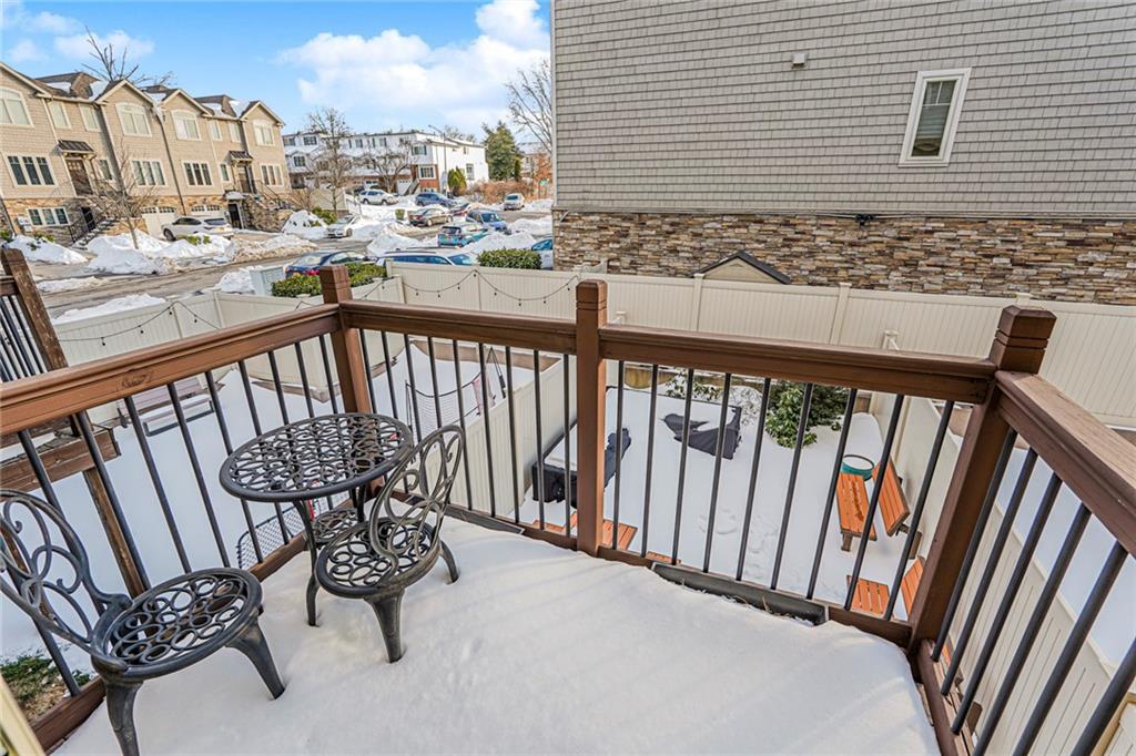 182 Roman Graniteville 10314 New York photo