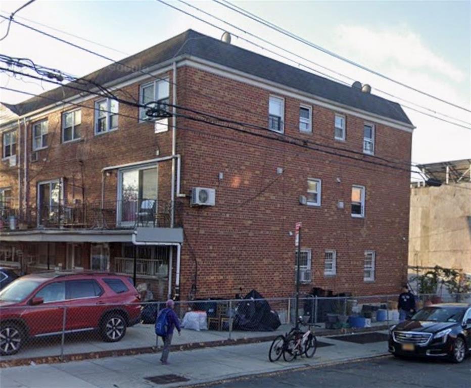 802 68th Dyker Heights 11228 New York photo