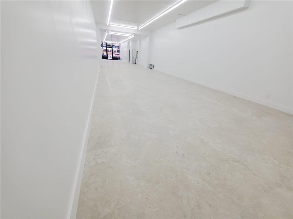 4316 14th Boro-Park 11219 New York photo