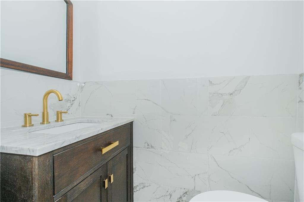 22 Oakville Street Willowbrook 10314 New York photo