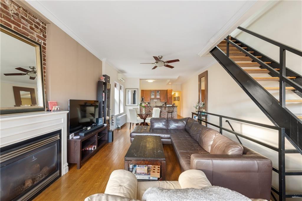 315 89th Bay Ridge 11209 New York photo