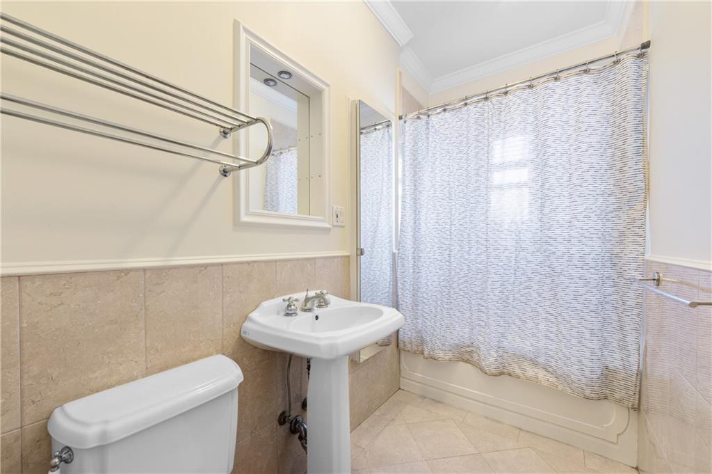 315 89th Bay Ridge 11209 New York photo