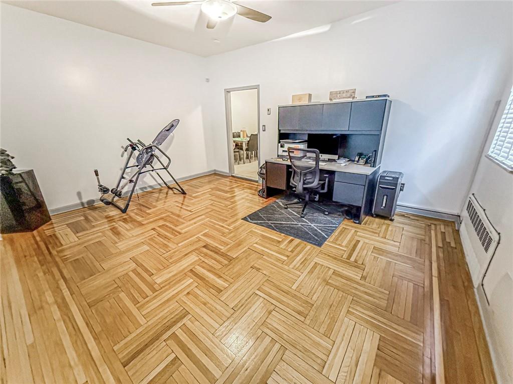 1537 West 12th Gravesend 11204 New York photo