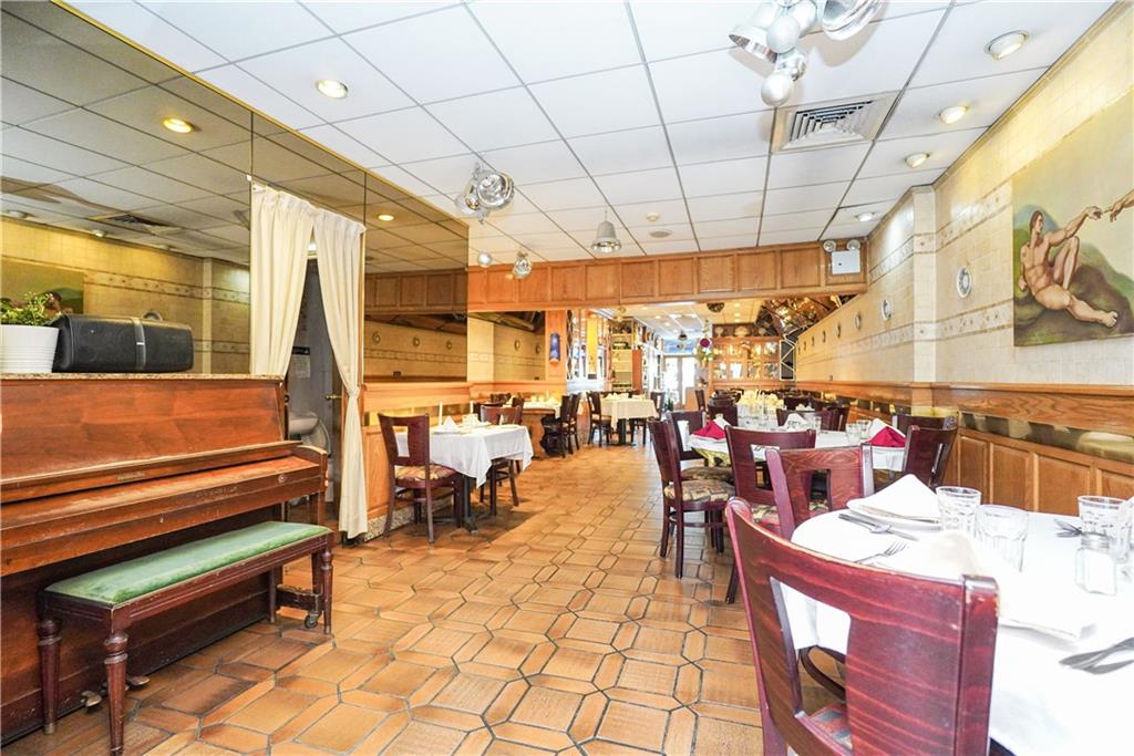 1464 86th Dyker Heights 11228 New York photo