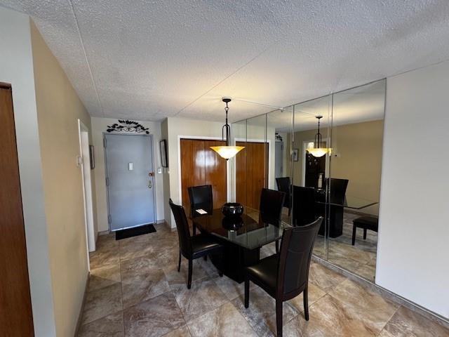 11 Windham New Springville 10314 New York photo