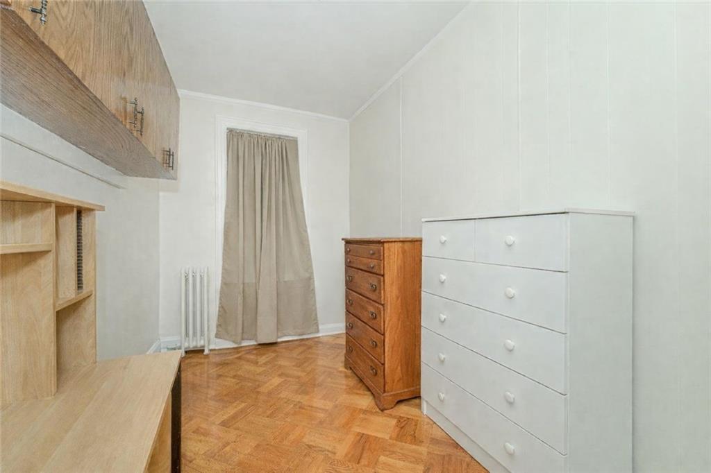 1034 66th Boro-Park 11219 New York photo