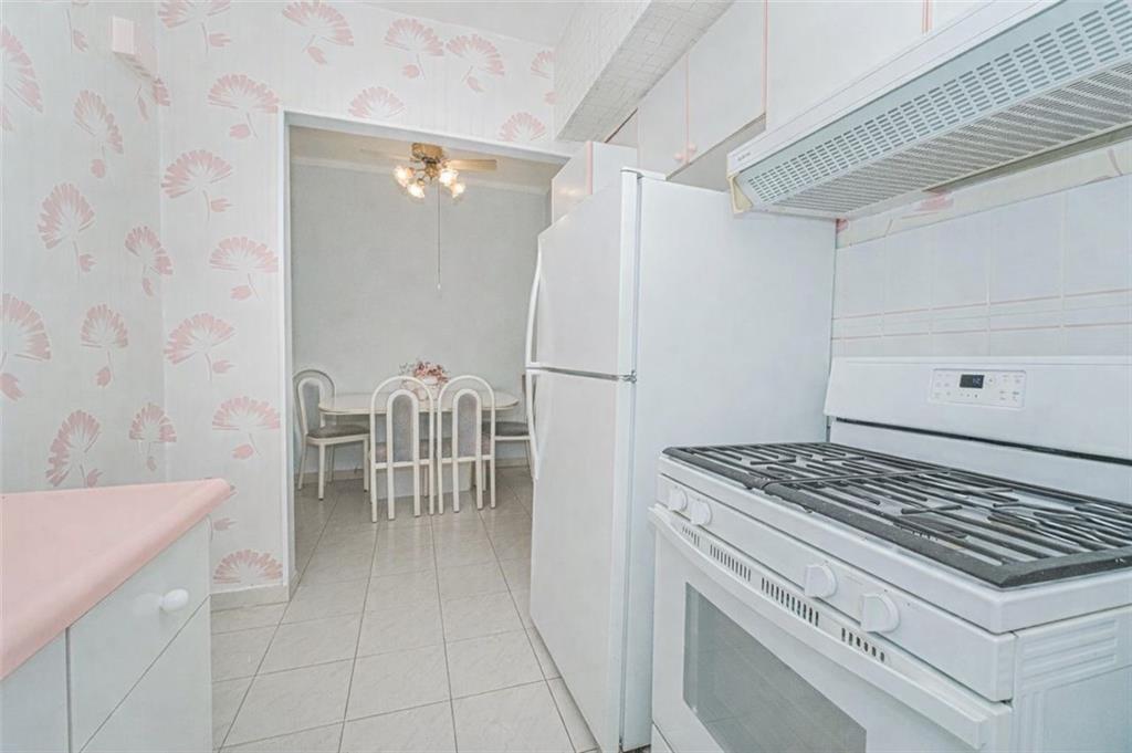 1034 66th Boro-Park 11219 New York photo