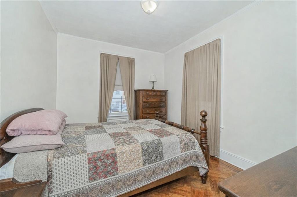 1034 66th Boro-Park 11219 New York photo