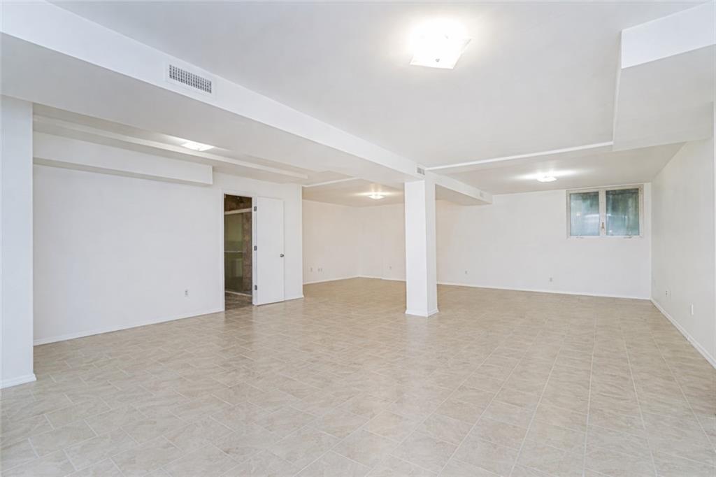 8409 19th Bensonhurst 11214 New York photo