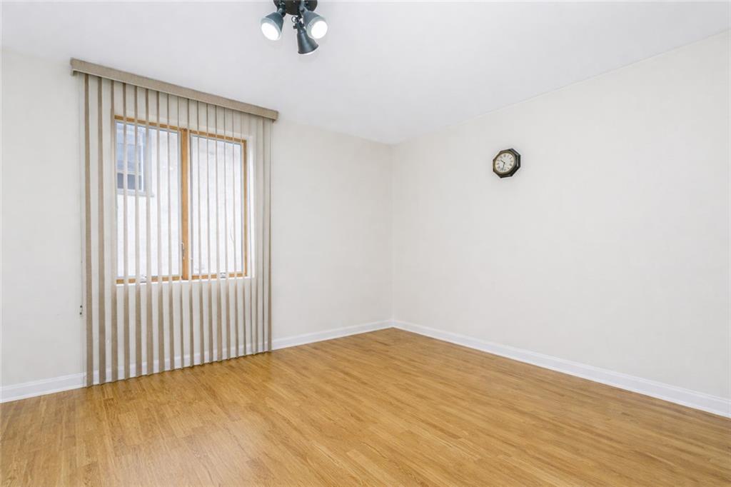 8409 19th Bensonhurst 11214 New York photo