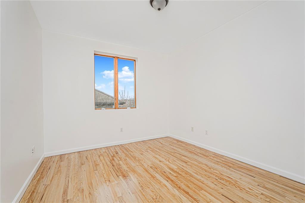 8409 19th Bensonhurst 11214 New York photo