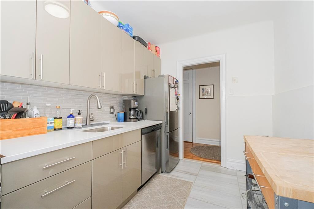 185 Marine Bay Ridge 11209 New York photo