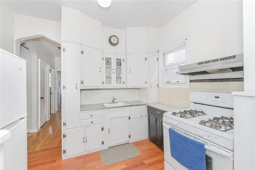 2131 East 36th Marine Park 11234 New York photo