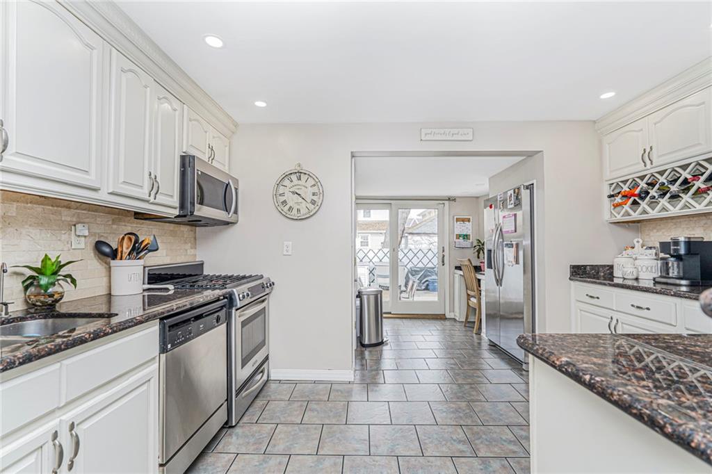 1857 East 37th Marine Park 11234 New York photo