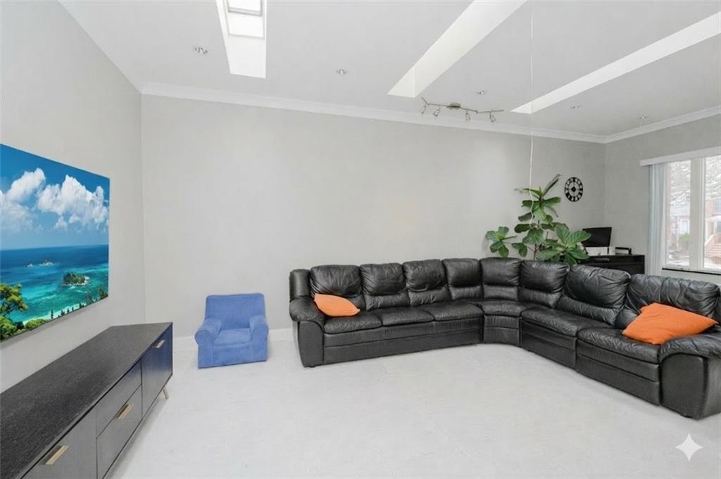 2127 East 36th Marine Park 11234 New York photo