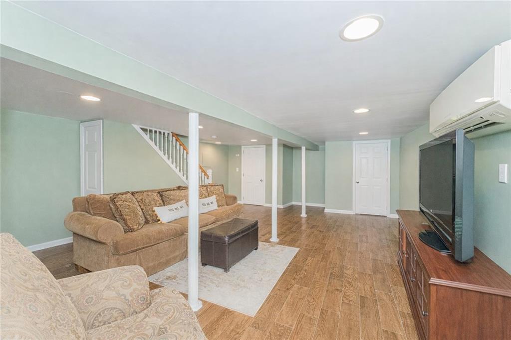 193 Bedell Tottenville 10307 New York photo