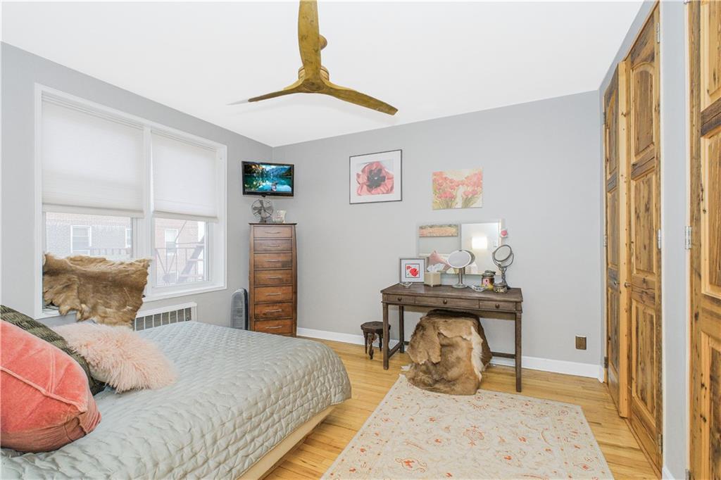 6801 Shore Bay Ridge 11220 New York photo
