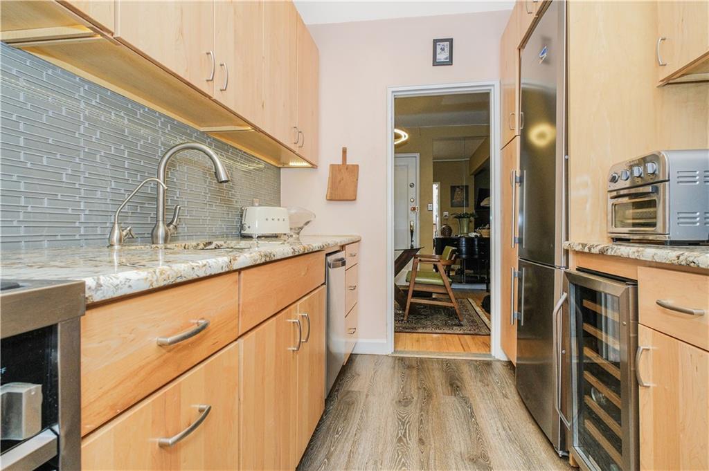 6801 Shore Bay Ridge 11220 New York photo