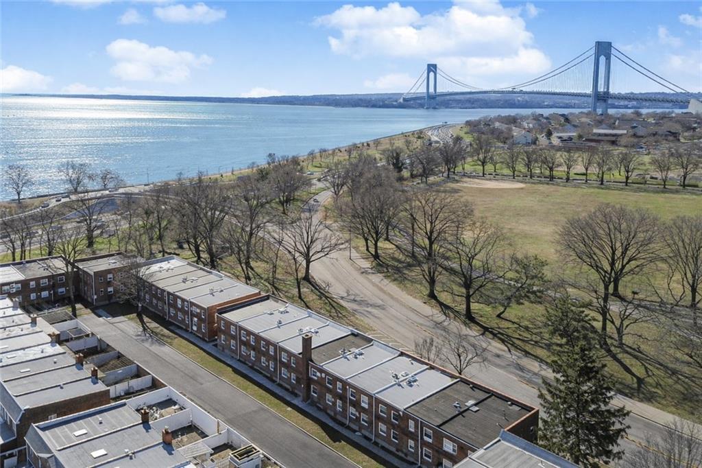 377 Bay 8th Dyker Heights 11228 New York photo
