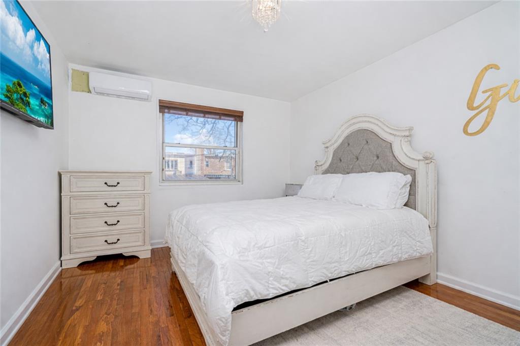 377 Bay 8th Dyker Heights 11228 New York photo
