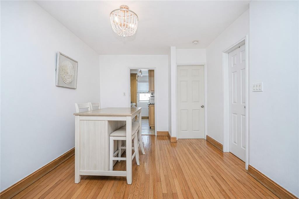 377 Bay 8th Dyker Heights 11228 New York photo