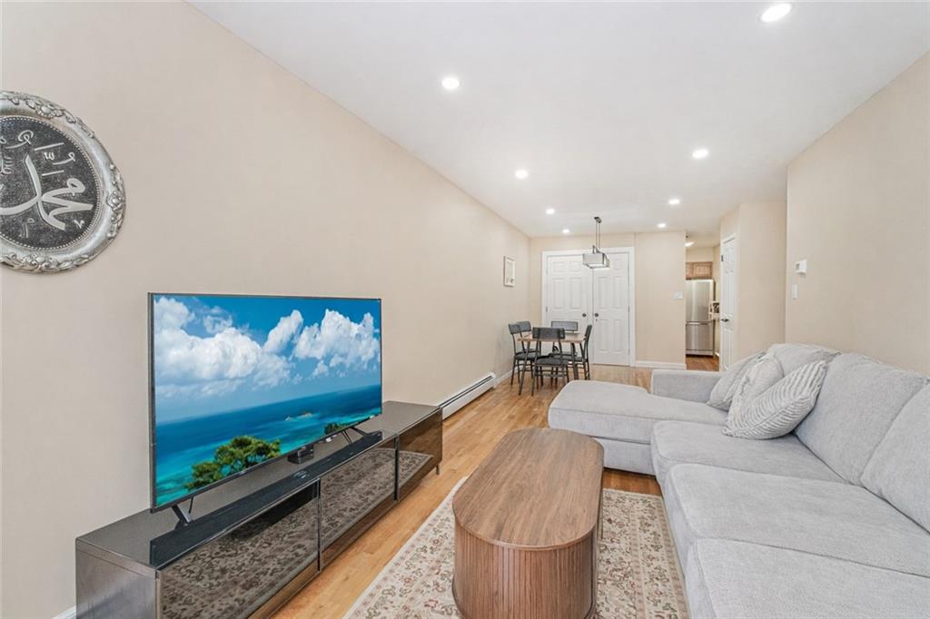 9729 4th Bay Ridge 11209 New York photo