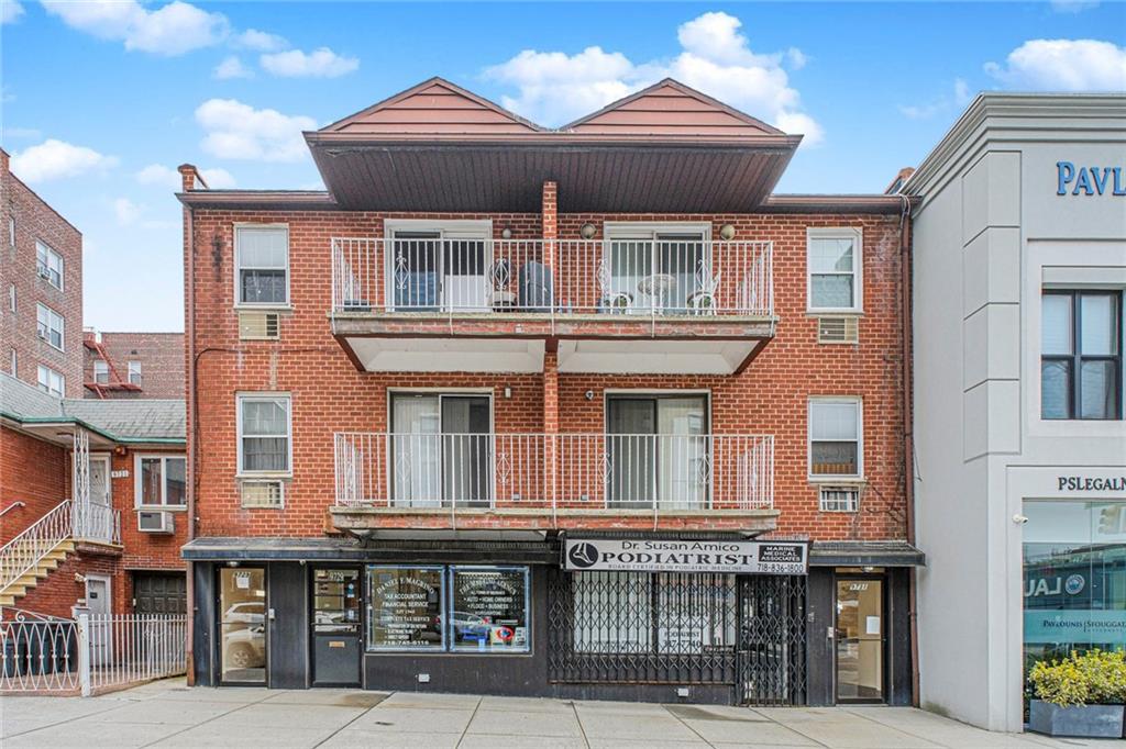 9729 4th Bay Ridge 11209 New York photo