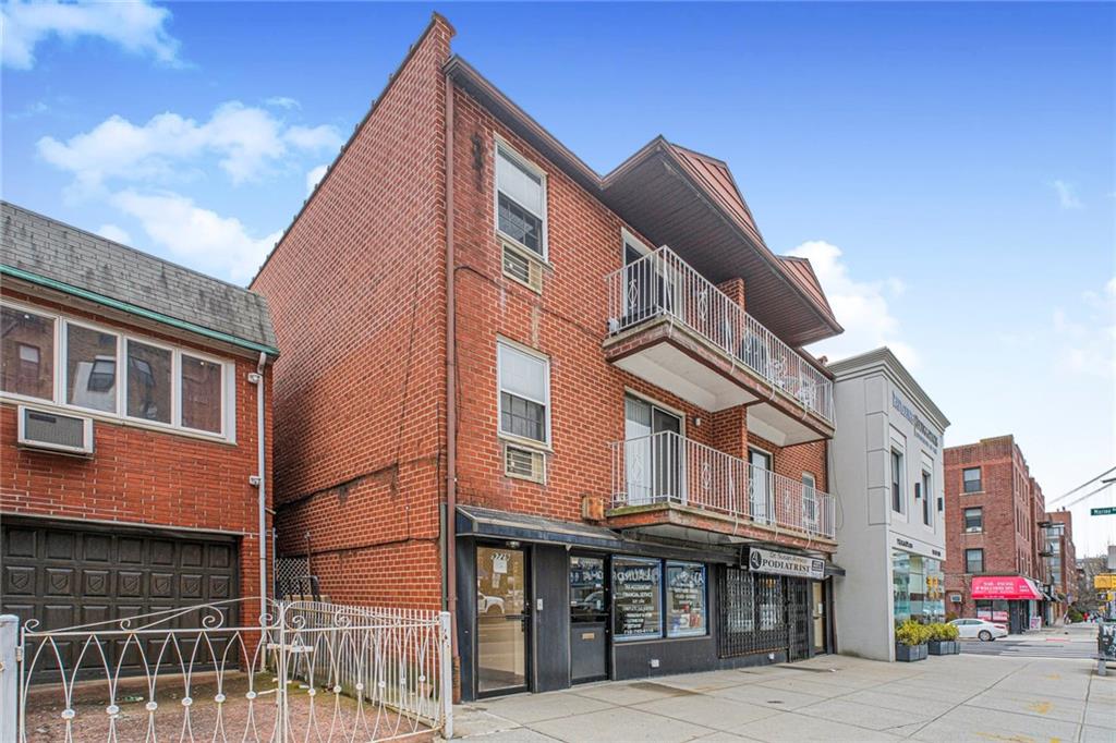 9729 4th Bay Ridge 11209 New York photo