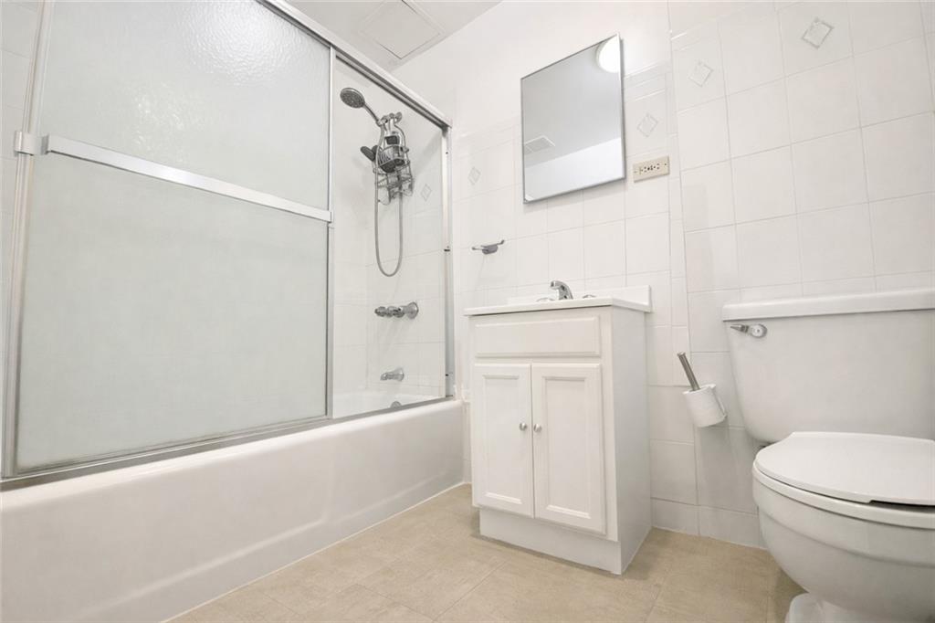 490 16th Windsor Terrace 11215 New York photo