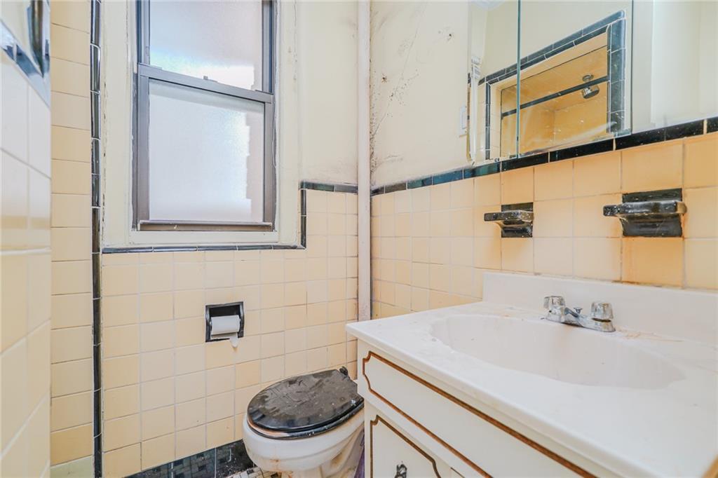 145 95th Bay Ridge 11209 New York photo