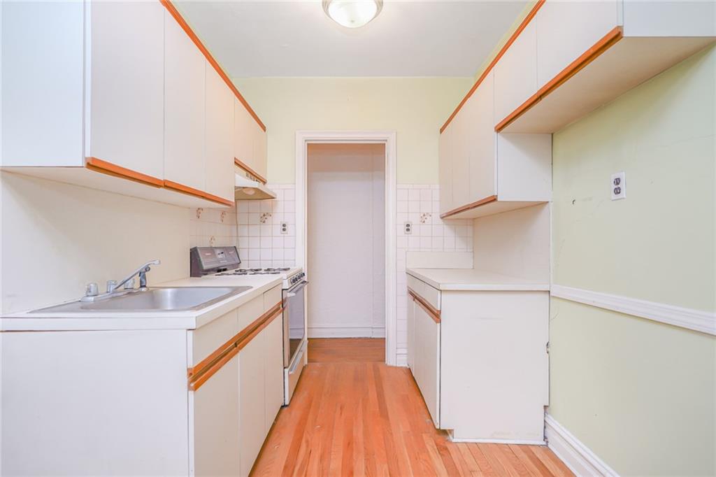 145 95th Bay Ridge 11209 New York photo