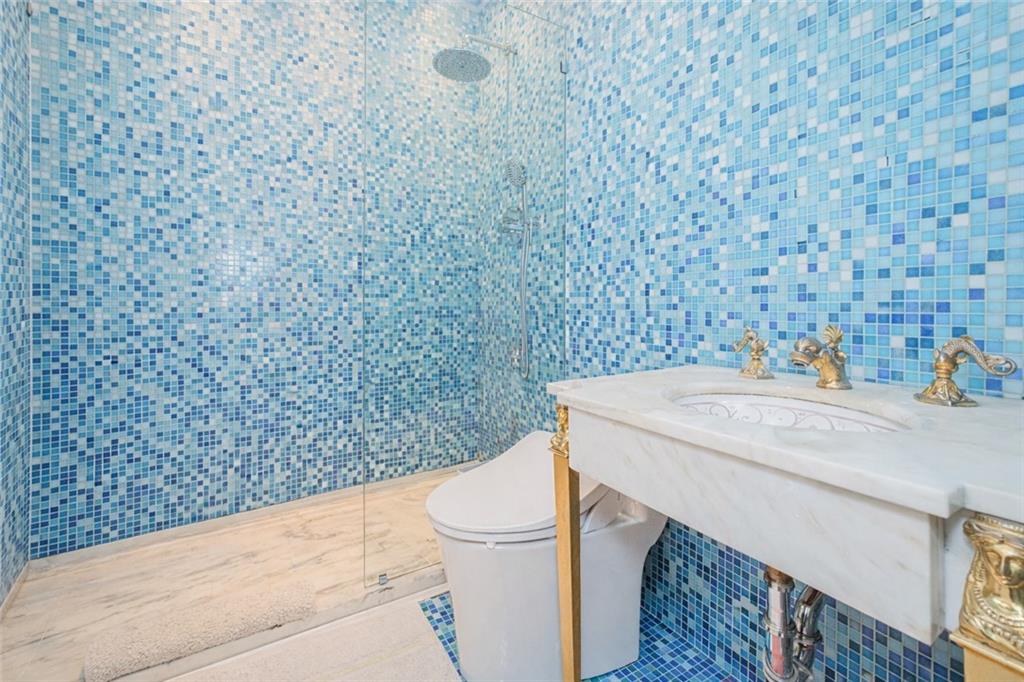 291 Martense Flatbush 11226 New York photo