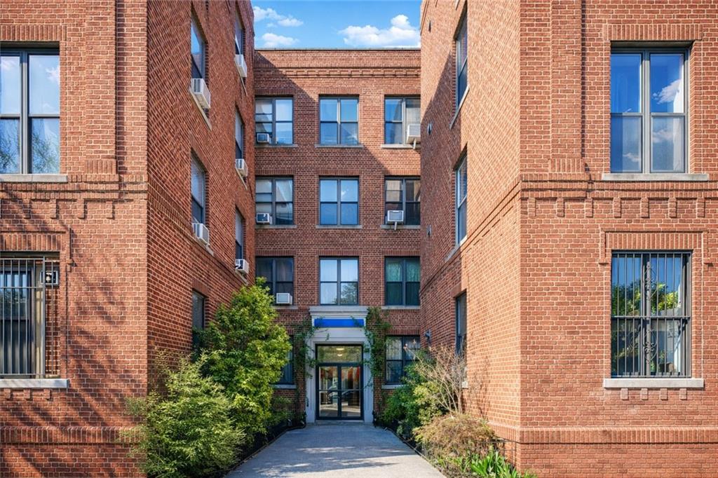 291 Martense Flatbush 11226 New York photo