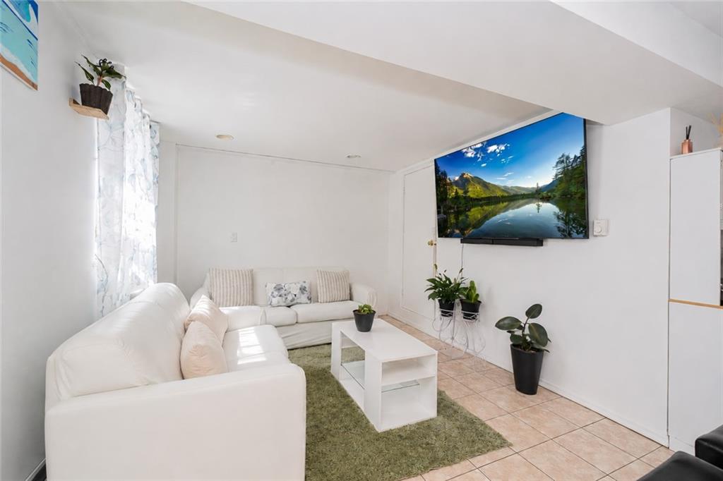 1227 East 55th Flatlands 11234 New York photo