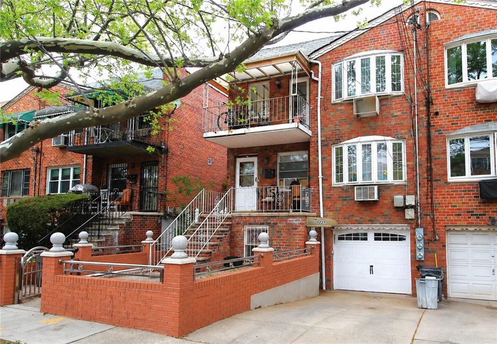 https://benbayrealty.s3.amazonaws.com/brooklynmls/500922/unnamedjpg