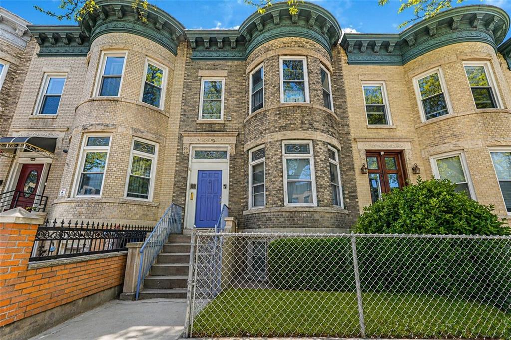 https://benbayrealty.s3.amazonaws.com/brooklynmls/501003/260611Copyjpeg