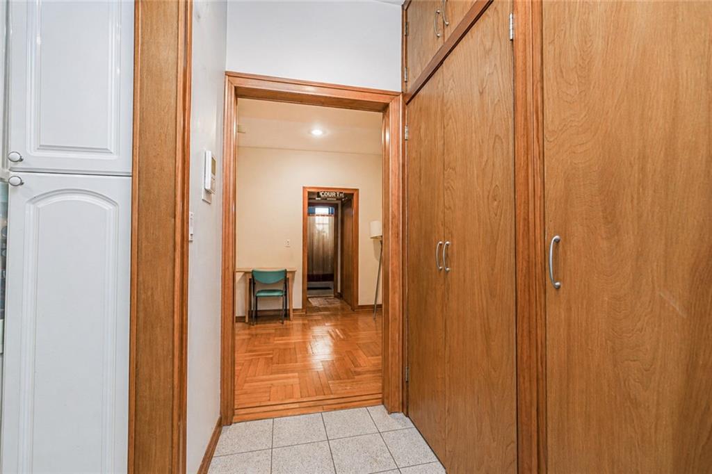 7609 4th Bay Ridge 11209 New York photo