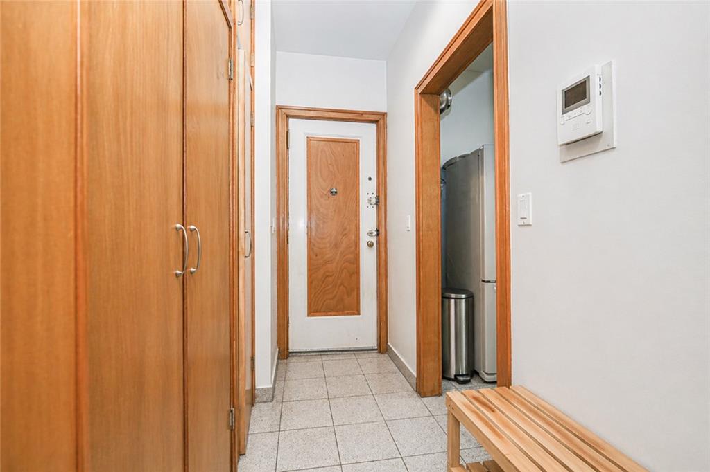 7609 4th Bay Ridge 11209 New York photo